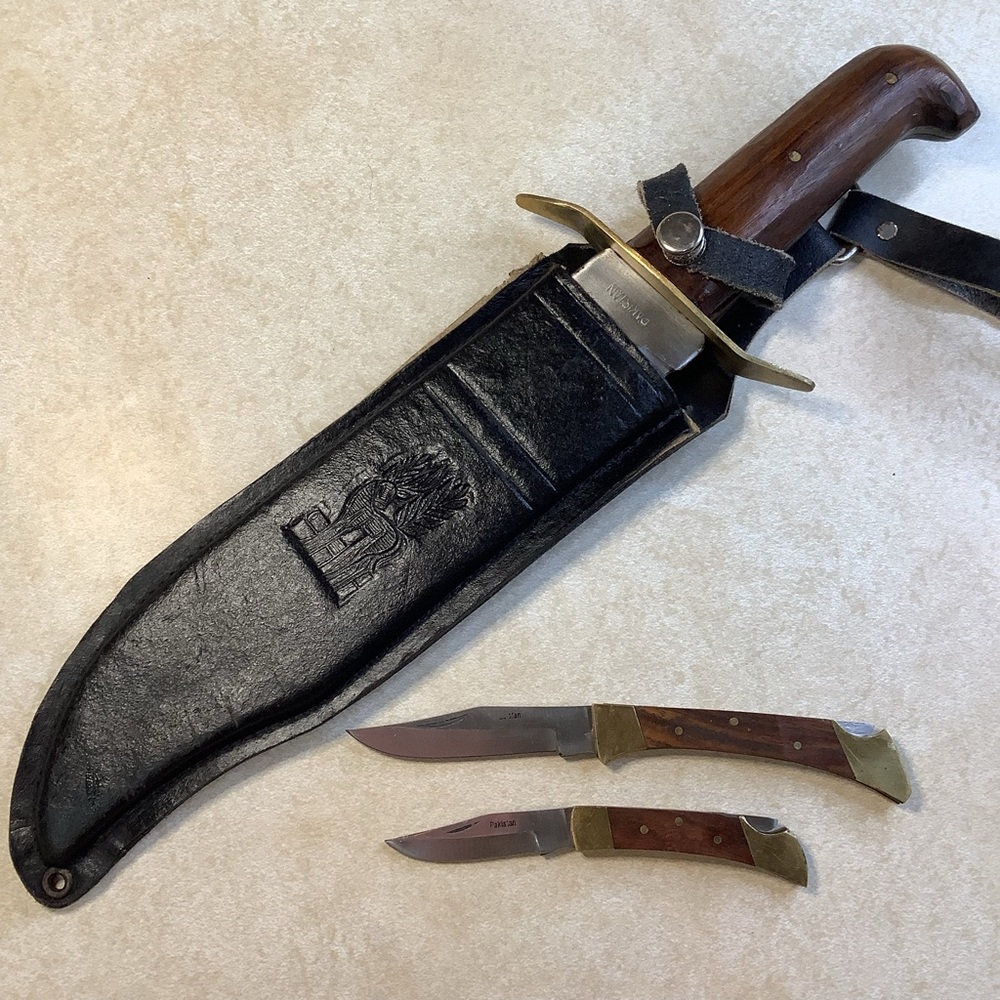Vintage Pakistan Bowie Knife w/ Embossed Leather Sheath & 2 Folding Pocket Knife
